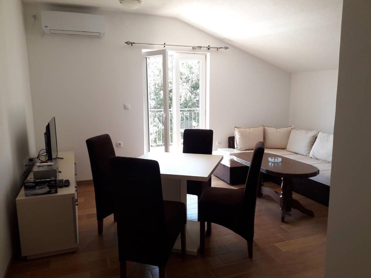 Apartmani Viza 리산 외부 사진